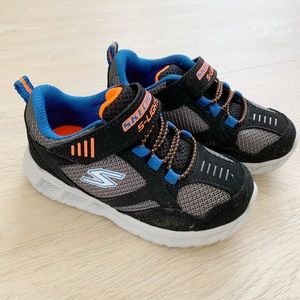 Light-up Skecher sneaks for Toddlers
